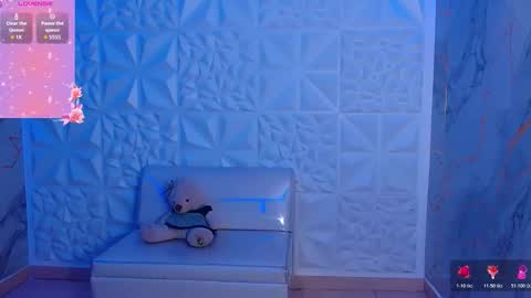 Taylor online show from February 26, 7:24 pm