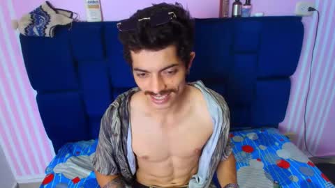 taylor stele online show from April 30, 6:58 pm