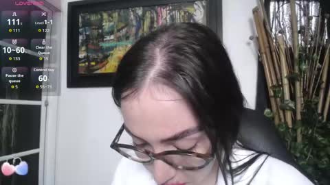 Snapshot of taylor_sweet_605214 chatting on June 4, 7:42 pm Taylor Sweet online show from June 4, 7:42 pm