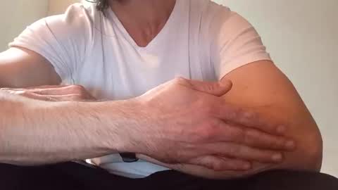 Taylor online show from October 5, 4:38 pm