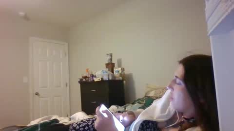 taylorslay online show from April 7, 12:44 am