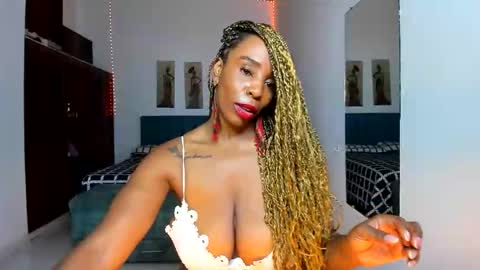 taylorslims online show from April 16, 8:20 pm