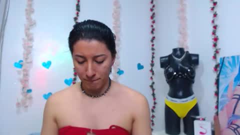 Taylorsweet1111 online show from February 23, 1:25 am