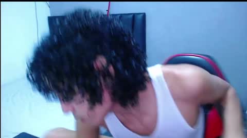 Tayron online show from October 16, 3:35 pm