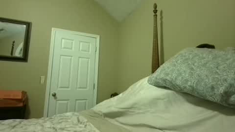 TOUCH online show from December 2, 8:19 am