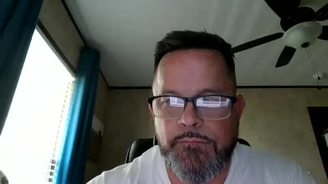 tdhawk87 online show from April 7, 7:03 pm