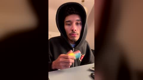 Snapshot of tdr1998 chatting on February 16, 12:56 pm tdr1998 online show from February 16, 12:56 pm