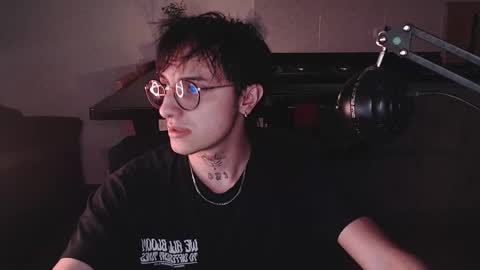 Snapshot of te0__0 chatting on February 3, 2:53 am Teo independent model online show from February 3, 2:53 am