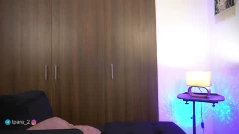 Snapshot of te_para_dos chatting on June 11, 4:49 pm Leo and Luna online show from June 11, 4:49 pm