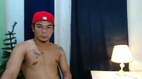 teahyun_yeongsu online show from November 5, 7:41 am