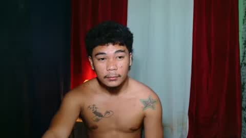 teahyun_yeongsu online show from November 29, 12:08 pm