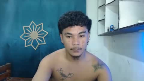 teahyun_yeongsu online show from December 14, 2:28 am