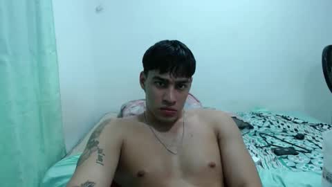 Snapshot of team23hot0 chatting on February 7, 4:37 am team23hot0 online show from February 7, 4:37 am