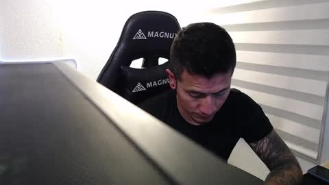 DYNAMITE DUO69 online show from April 23, 11:53 am