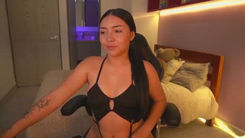 Snapshot of team_soler chatting on July 16, 1:17 pm Loren Soler Sophie Soler 19 years online show from July 16, 1:17 pm