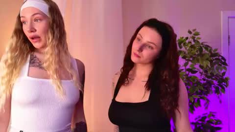 Eva  Emilia online show from October 16, 1:01 pm
