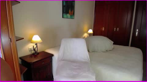 TeaseLizSquirt online show from September 14, 8:46 am