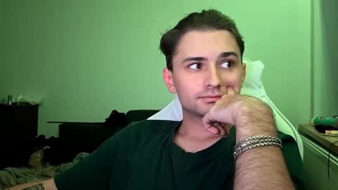 Snapshot of teasenova chatting on October 16, 6:09 pm Vlad online show from October 16, 6:09 pm