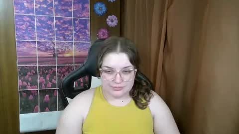 Teasing Dora online show from July 22, 10:56 pm