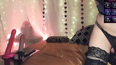 TeasyBitchyCross online show from September 26, 7:23 am