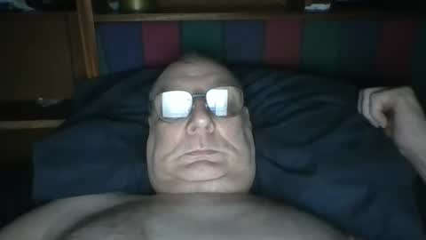 Snapshot of tebb61 chatting on April 26, 7:50 am Mark online show from April 26, 7:50 am
