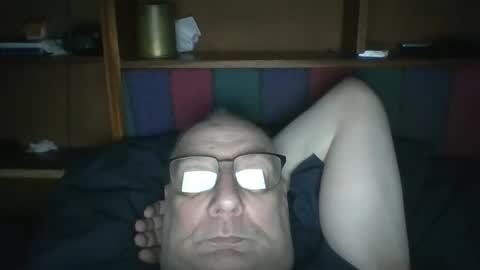 Snapshot of tebb61 chatting on May 6, 7:57 am Mark online show from May 6, 7:57 am