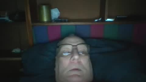 Snapshot of tebb61 chatting on May 11, 7:14 am Mark online show from May 11, 7:14 am