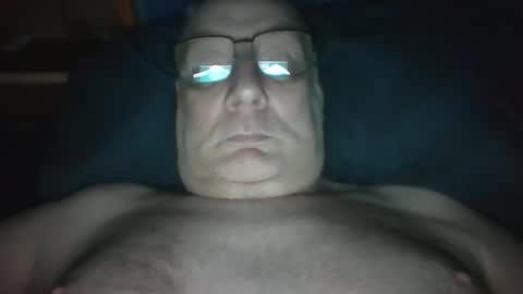 Snapshot of tebb61 chatting on May 25, 7:47 am Mark online show from May 25, 7:47 am