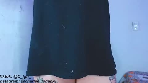 Charlee He online show from January 5, 1:24 am