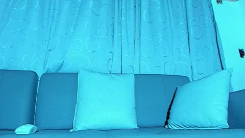 Charlee He online show from December 2, 11:48 am