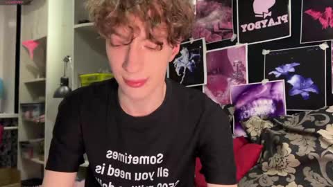 Alice     online show from March 15, 9:10 pm