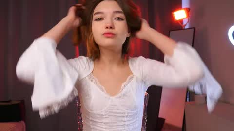 all me precious   online show from March 1, 5:20 am