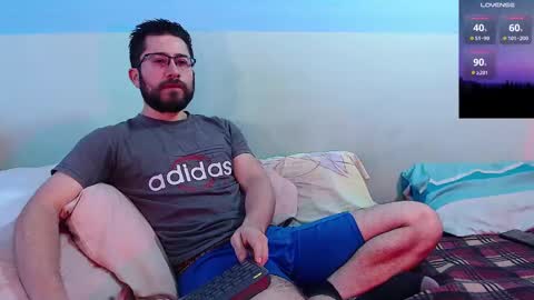 Snapshot of teddy_foster chatting on December 2, 1:02 pm teddy_foster online show from December 2, 1:02 pm