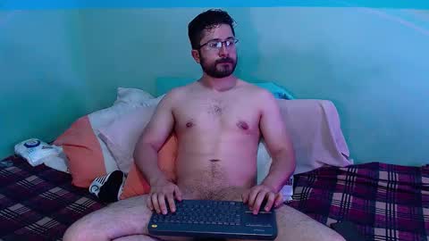 Snapshot of teddy_foster chatting on October 6, 7:11 pm teddy_foster online show from October 6, 7:11 pm