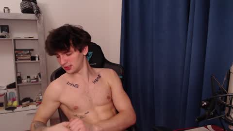 Teddy online show from December 30, 11:28 pm