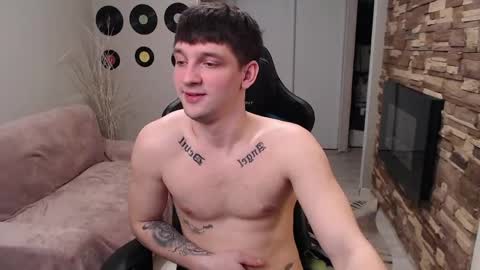 Teddy online show from April 16, 5:03 pm