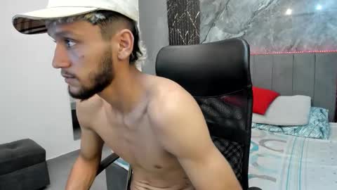 Tedy online show from March 11, 8:59 pm