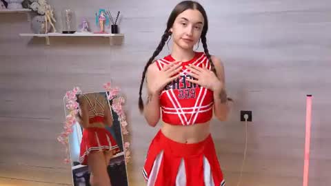 Alice and Cassie online show from July 17, 3:46 am
