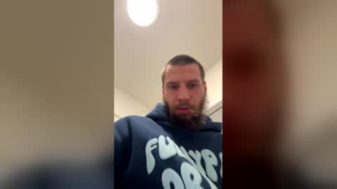 teecup4osk online show from January 17, 7:50 pm