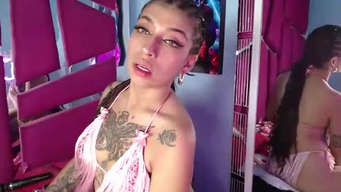 Tayloor online show from December 29, 6:45 am