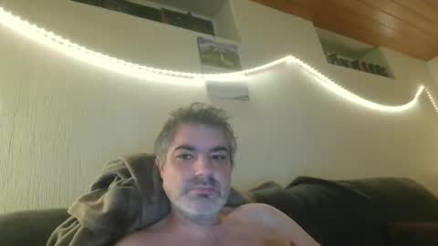 Peter online show from October 27, 5:06 pm