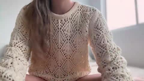 Snapshot of teffsweet18 chatting on October 8, 3:09 pm Amy No penetration Virgiin giirl online show from October 8, 3:09 pm