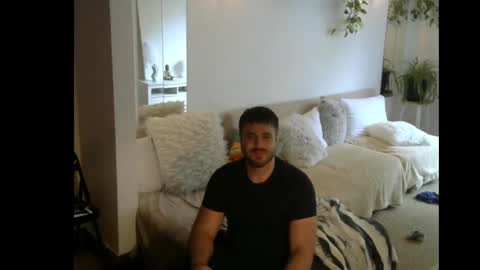 tehvillain online show from October 7, 4:04 pm