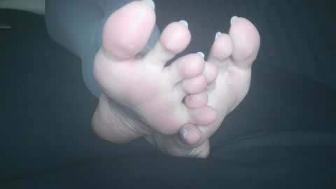 Viv West online show from February 28, 7:05 am