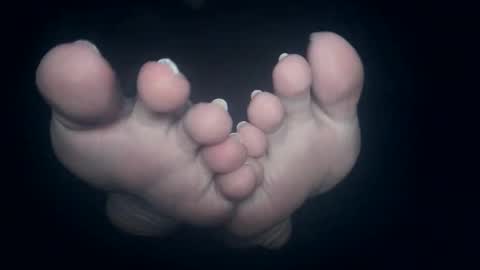 Viv West online show from January 19, 5:22 am