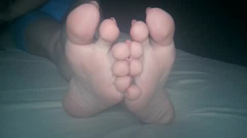 Viv West online show from February 28, 3:40 am