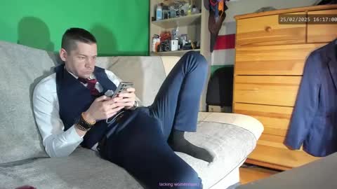 Virg Lszl online show from February 25, 3:16 pm