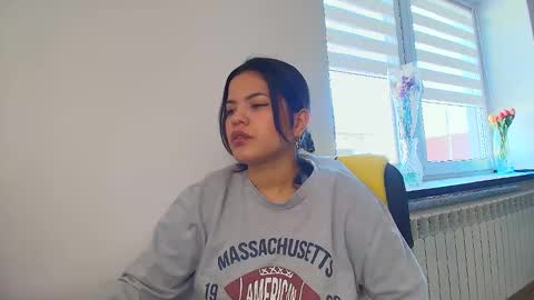 Snapshot of tell_me_goddess chatting on April 29, 7:34 am Amazing SALOME online show from April 29, 7:34 am