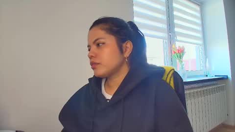 Snapshot of tell_me_goddess chatting on May 13, 8:01 am Amazing SALOME online show from May 13, 8:01 am