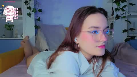 Snapshot of tempt_for_you chatting on February 5, 9:08 pm Megan online show from February 5, 9:08 pm